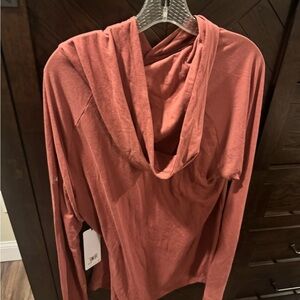 NWT Alo men’s core hooded runner sz XL mare Clay